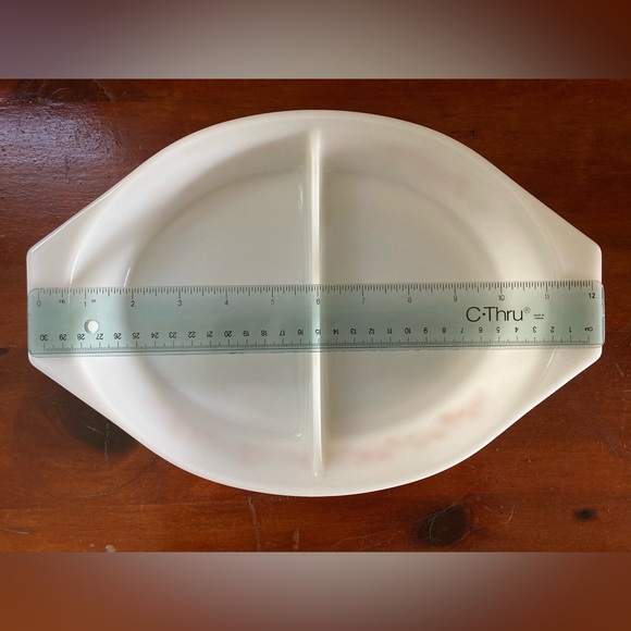 Fall 1965 promotional Pyrex divided casserole dish with orange flowers - Picture 7 of 8